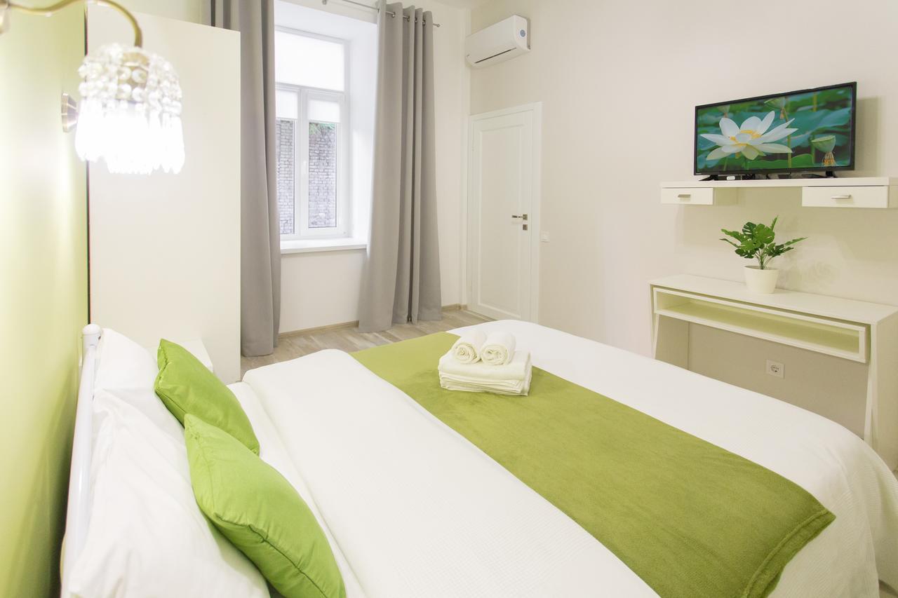 Bessarabka Apartments เคียฟ ภายนอก รูปภาพ