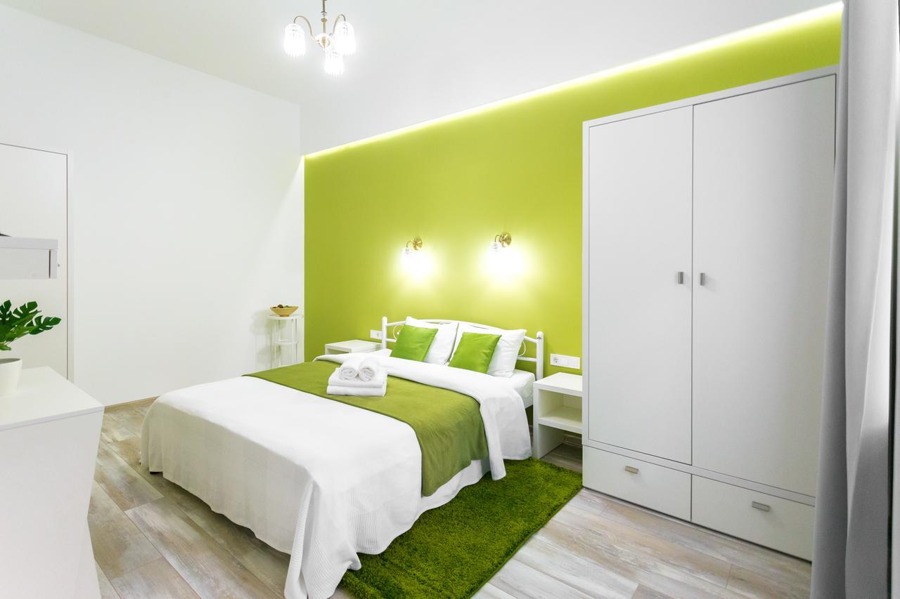 Bessarabka Apartments เคียฟ ภายนอก รูปภาพ